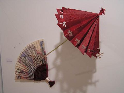 Dobóczki Józsefné: Legyező és esernyő